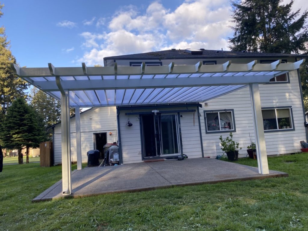 Patio Covers installed in Puyallup, Tacoma, Enumclaw, Spanaway, Graham