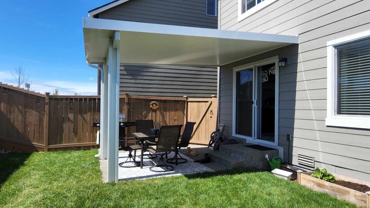 Flat Panel Patio Covers installed in Puyallup, Tacoma, Enumclaw